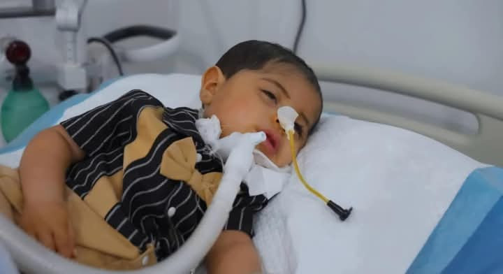 بحثًا عن حقنة الحياة.. حملة لإنقاذ "مجد" من الموت