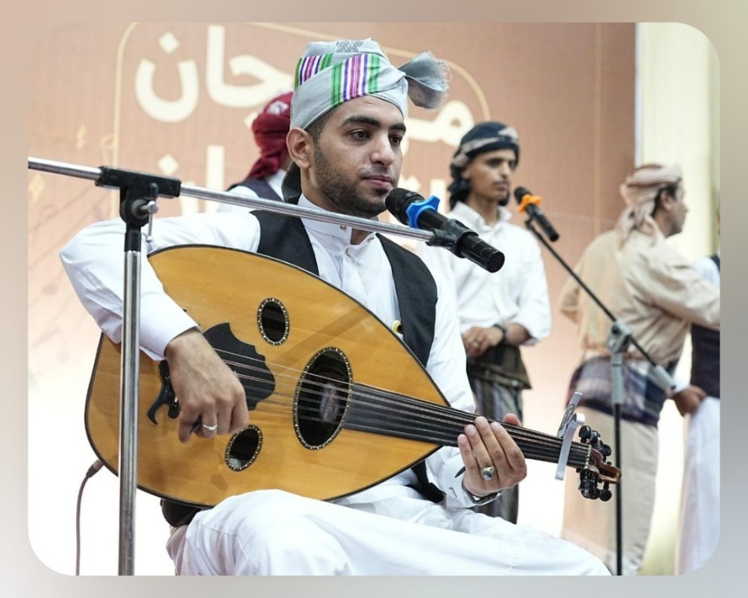 Addtext فنان شاب من مدينة تعز( منصات التواصل)